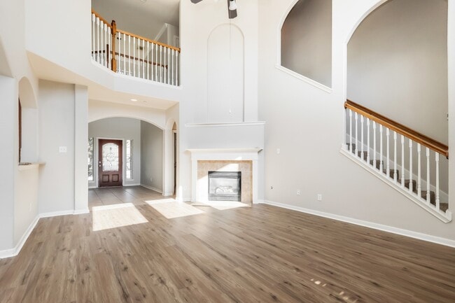 Foto del edificio - 20836 Sheridan Heights Ln