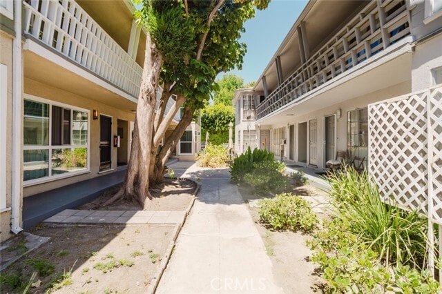 Building Photo - 4505 Fulton Ave