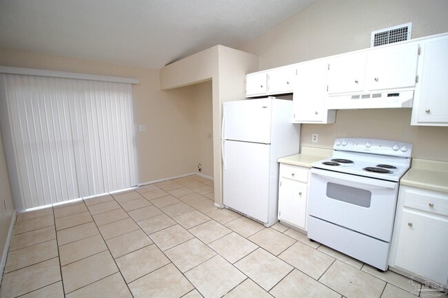 Building Photo - 7806 Calahan Pl