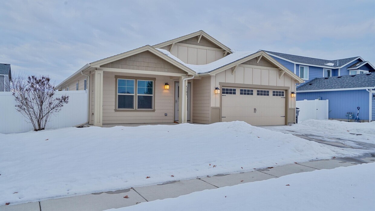 9015 W Red St, Cheney, WA 99004 House Rental in Cheney, WA