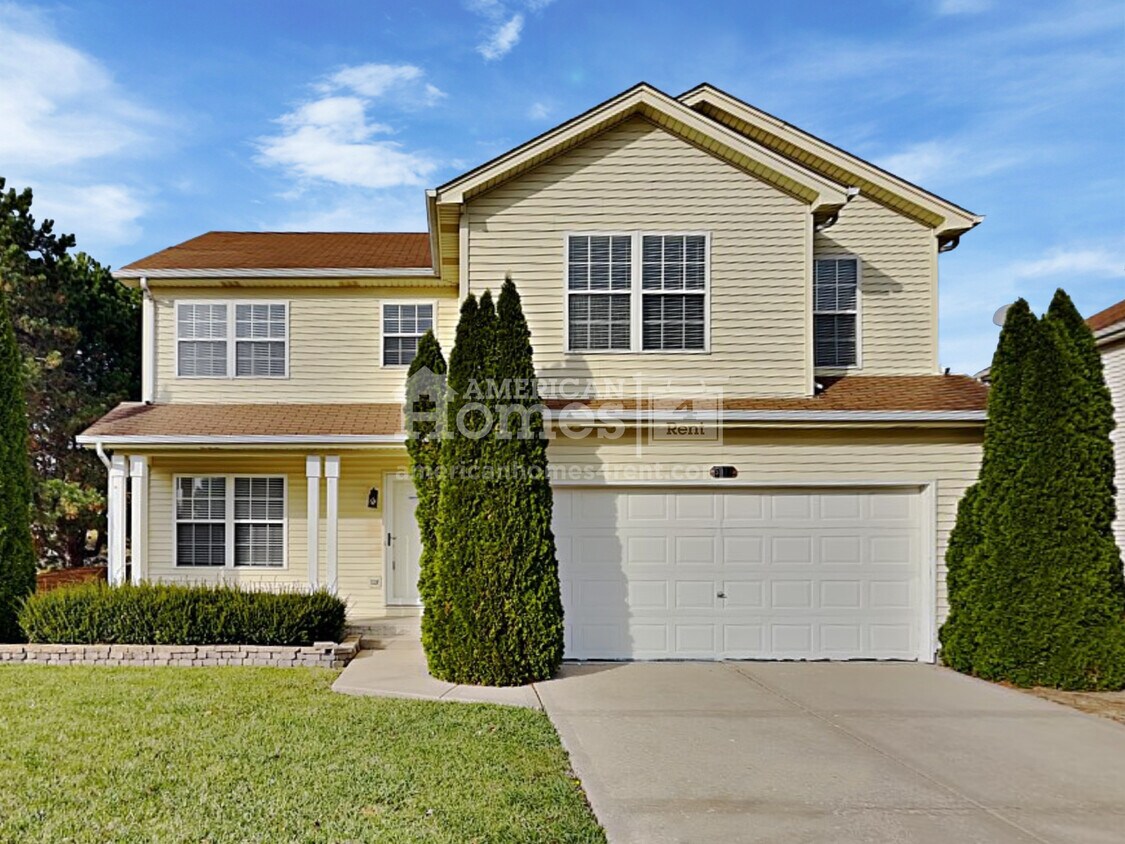 Primary Photo - 5323 Meadowbrook Street