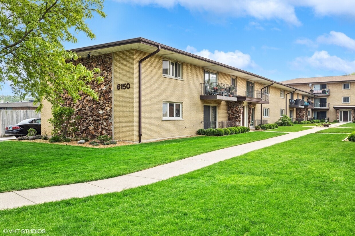 Foto principal - 6150 Kensington Ave