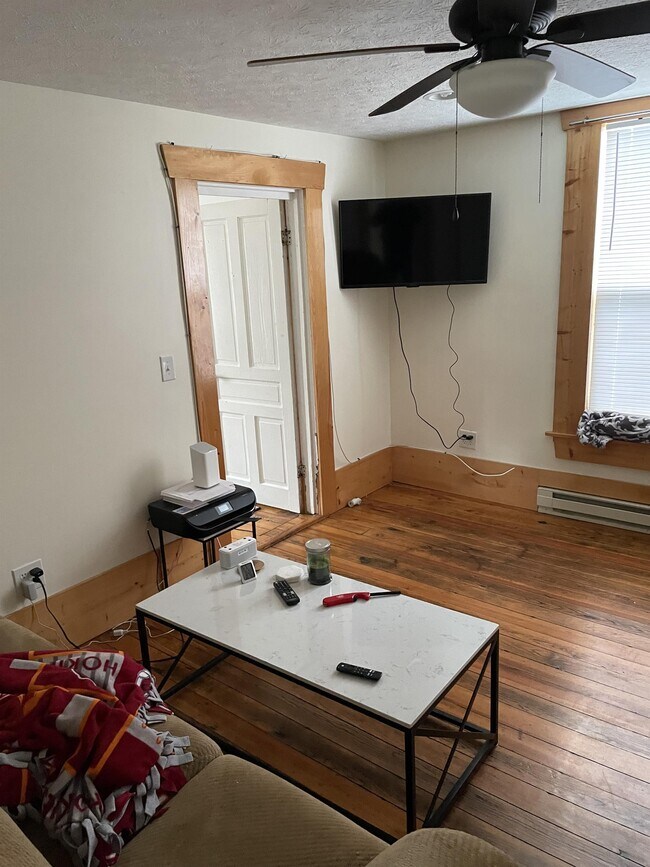 702 Progress St NE Unit 1, Blacksburg, VA 24060 Room for Rent in
