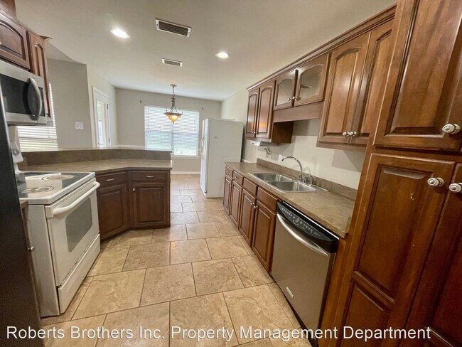 Building Photo - 3 br, 2 bath House - 8356 Willow Trace Loop