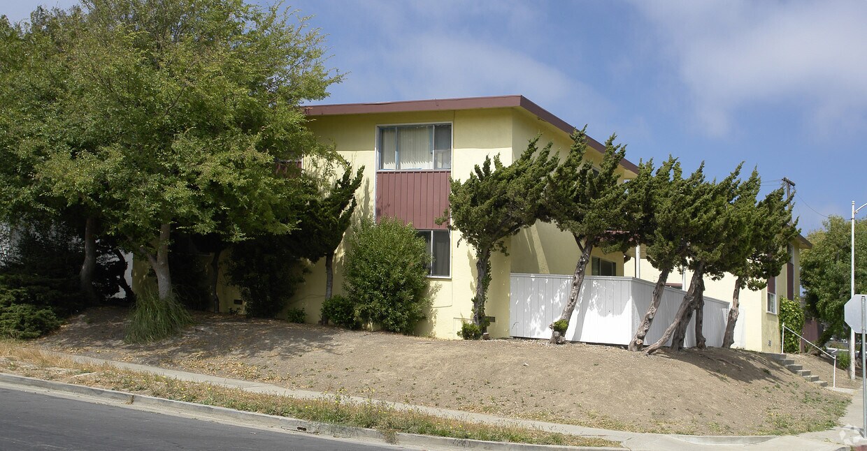 Building Photo - 3101 Cuthbertson Ct