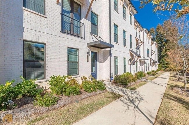 Building Photo - 4010 Maypop Ln