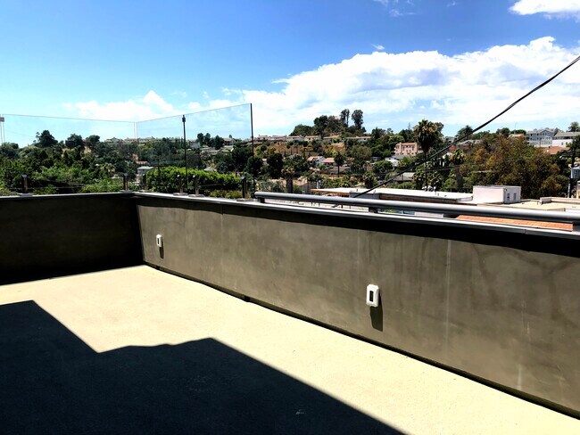 Gran terraza - 2154 Fargo St