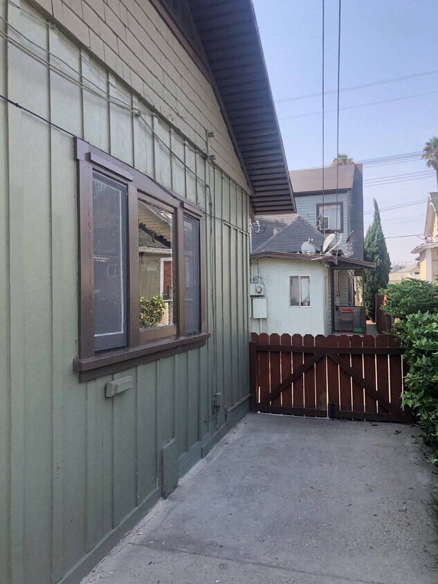 Primary Photo - 2814 Workman St