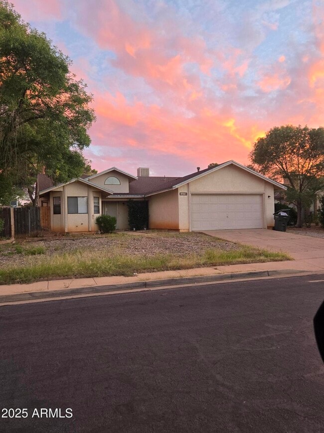 Building Photo - 5090 Paseo Arruza