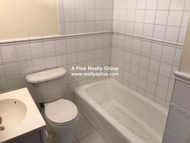 Foto del edificio - 336 Centre St