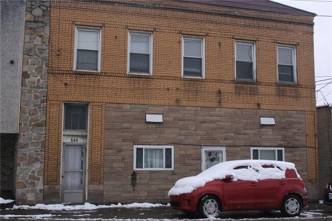 Building Photo - 544 Pittsburgh St