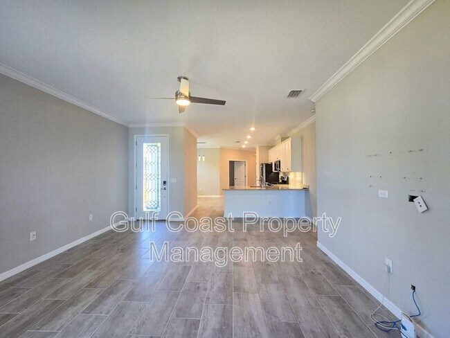 Building Photo - 11815 Bluebird Pl