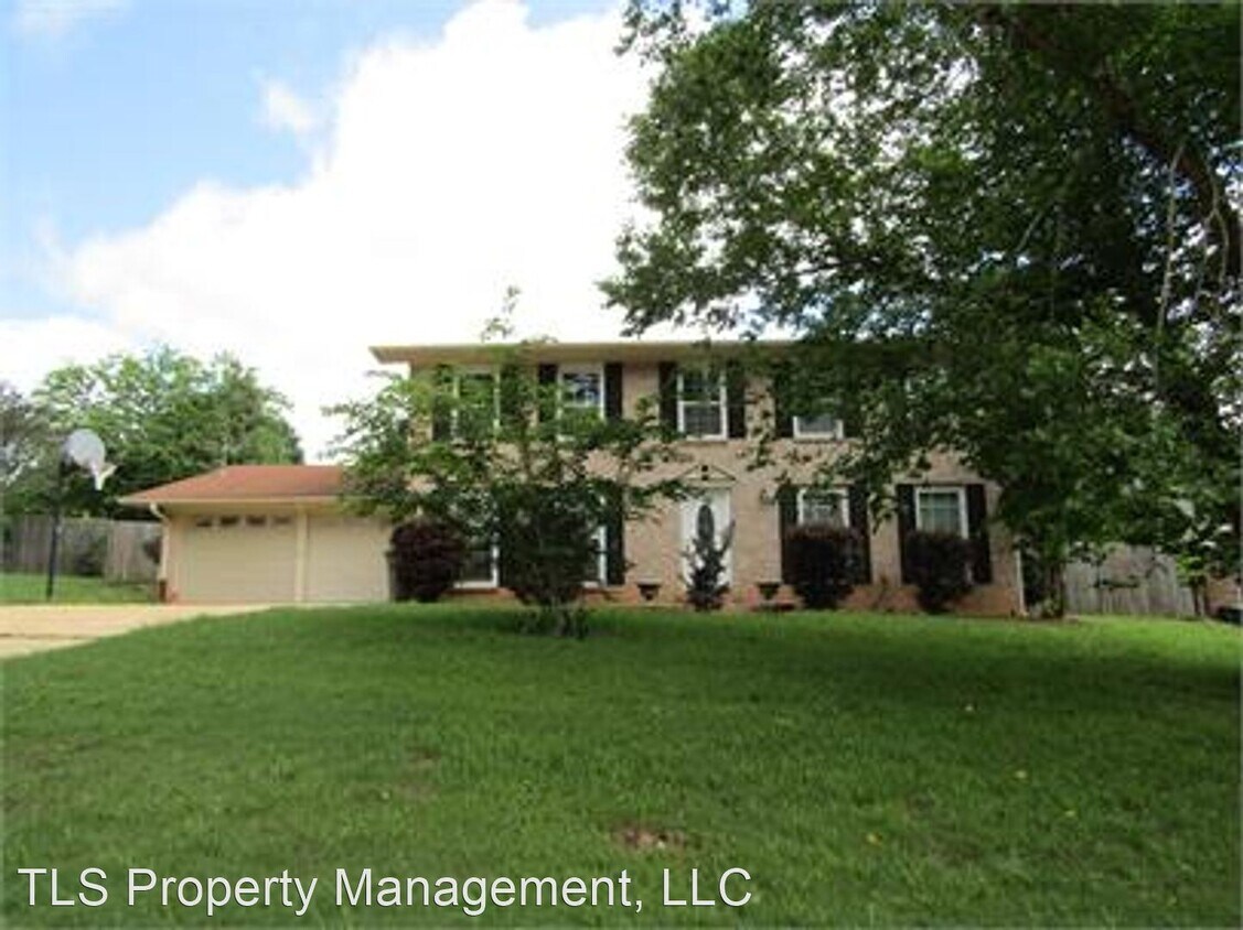Primary Photo - 4 br, 2.5 bath House - 116 Magnolia Circle 1