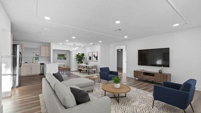 Building Photo - 256 NW 78th Ter