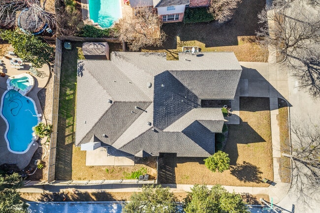 Photo - 5452 Lake Powell Dr House