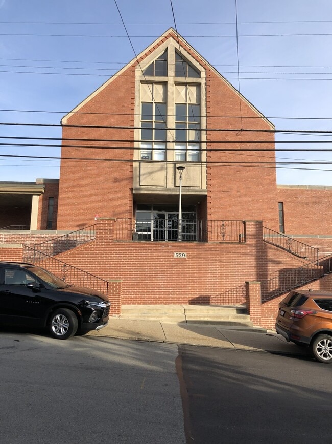 Building Photo - 539 Boggs Ave