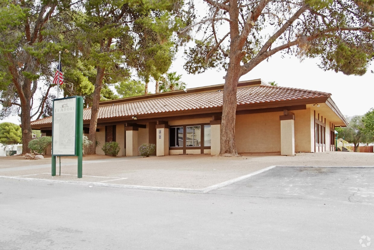 Primary Photo - 825 N Lamb Blvd