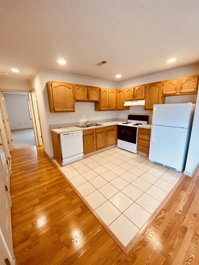 Foto del edificio - 1486 Clover Ave