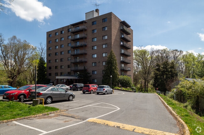 Building Photo - Thayer Towers Condominiums
