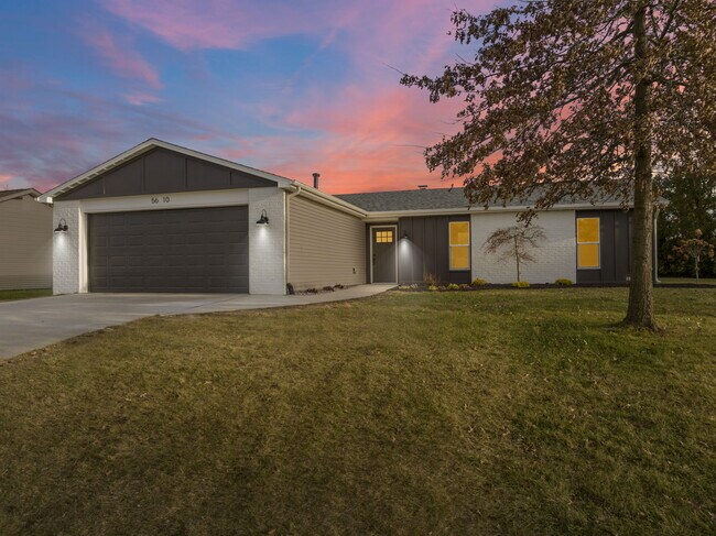 Foto del edificio - 5610 Oak Fall Rd