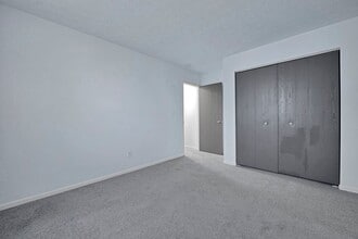Interior Photo - Stratford Commons Apartment Complex