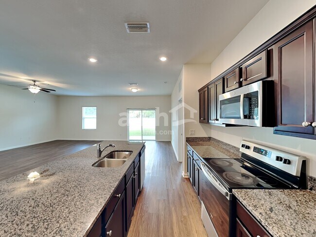 Foto del edificio - 11504 Bryce Canyon Ln