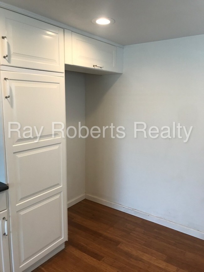 Foto del edificio - 2732 W Juniper St