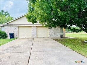 Building Photo - 107 Axis Deer Trail