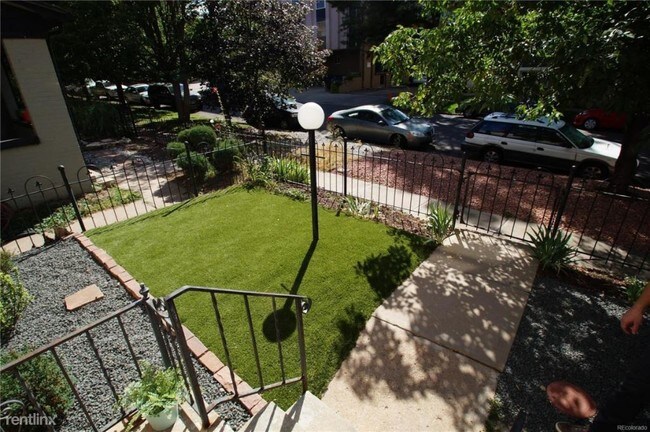 Building Photo - 1 br, 1 bath Apartment - 1280 Race St