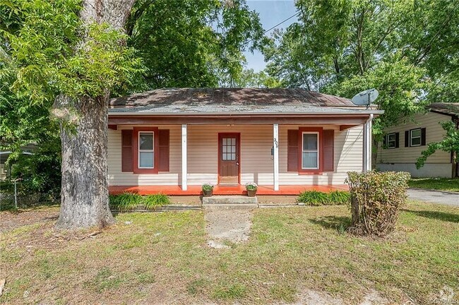 Fully Fenced in Backyard! - 308 Orange Ave