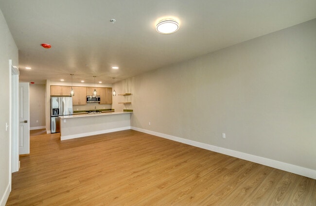 Building Photo - Emery Landing