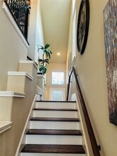 Building Photo - 1049 W 22nd St