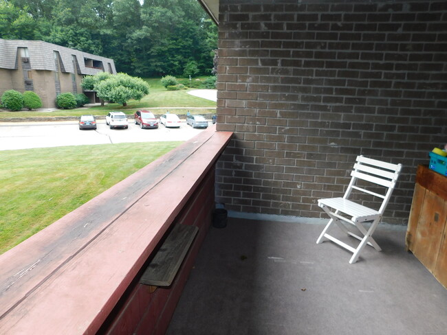 Building Photo - 85 Oxbow Dr