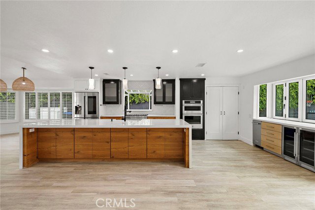 Foto del edificio - 252 E 19th St