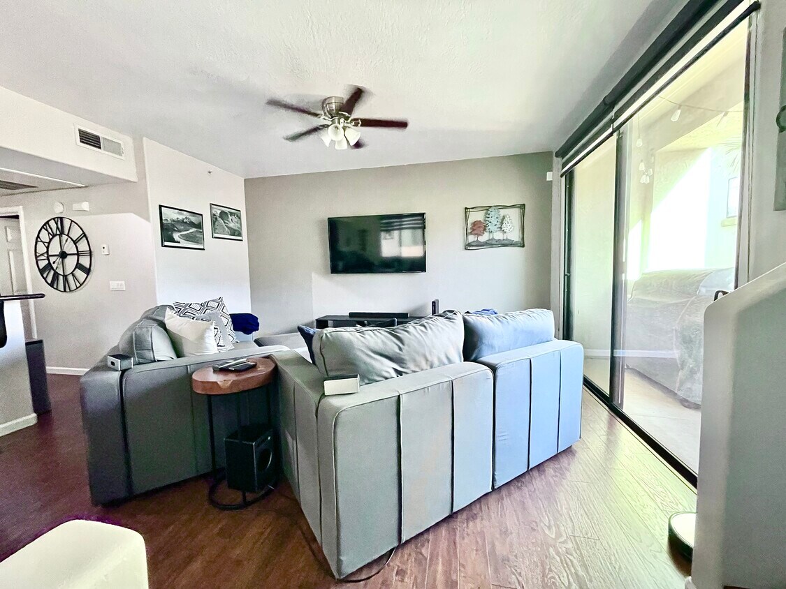 2315 N 52nd St Unit 115, Phoenix, AZ 85008 Condo for Rent in Phoenix