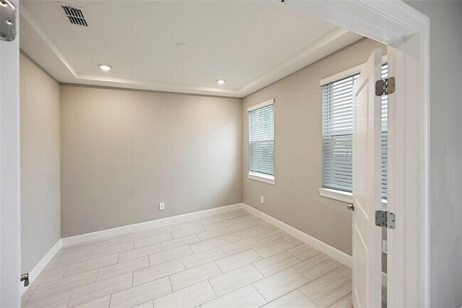 Building Photo - 3806 Savanna Palms Ct