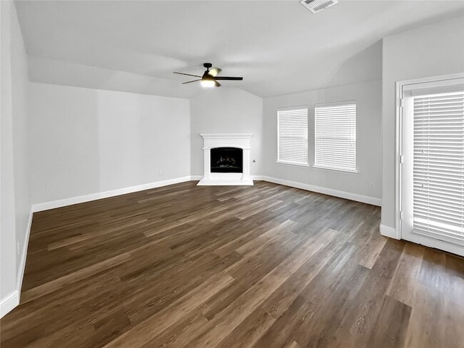 Building Photo - 9620 Tipperary Dr