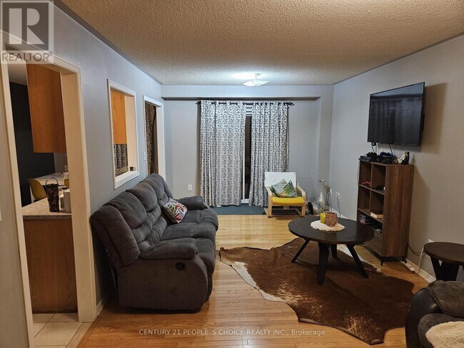 Building Photo - 1305 Brandon Terrace