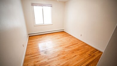 Interior Photo - Lake Harriet Commons