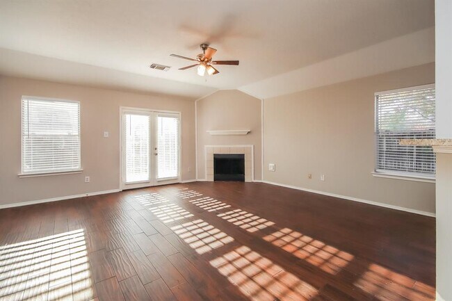 Foto del edificio - 7902 Sundance Ct