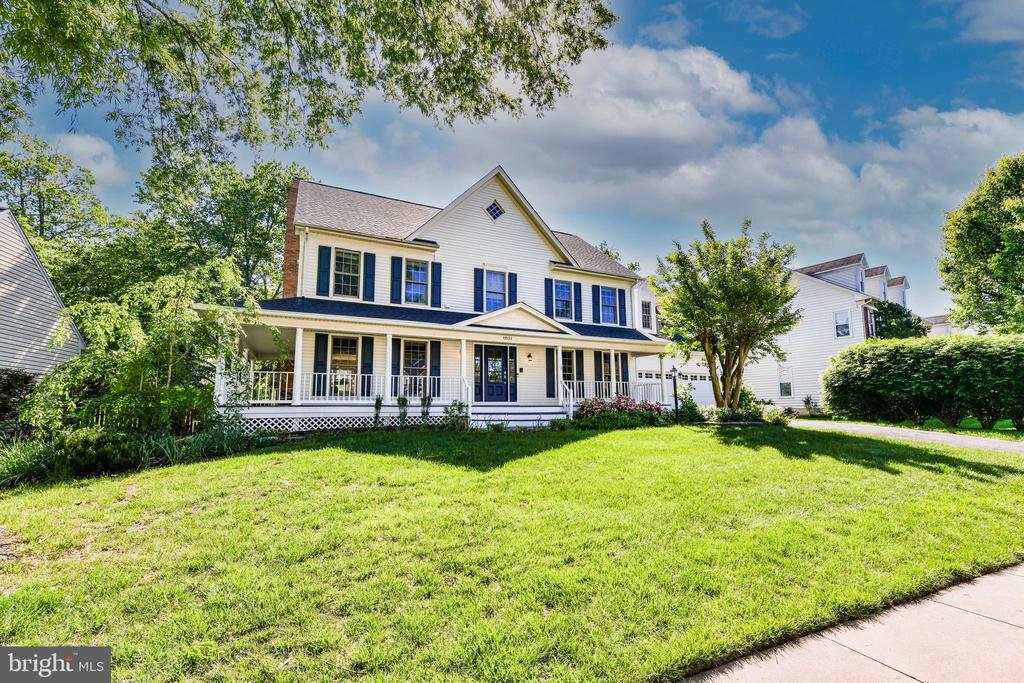 Primary Photo - 43533 Golden Meadow Cir