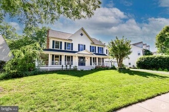 Building Photo - 43533 Golden Meadow Cir