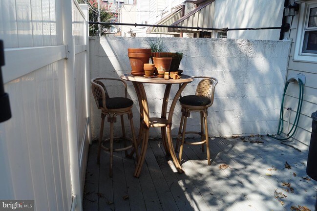Foto del edificio - 882 N Taylor St
