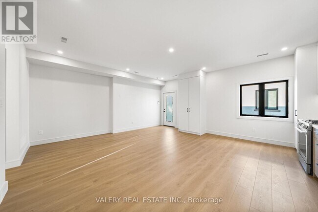 Photo du bâtiment - 144 Dovercourt Rd