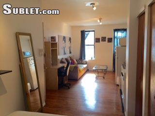 Building Photo - 420 E 14th St
