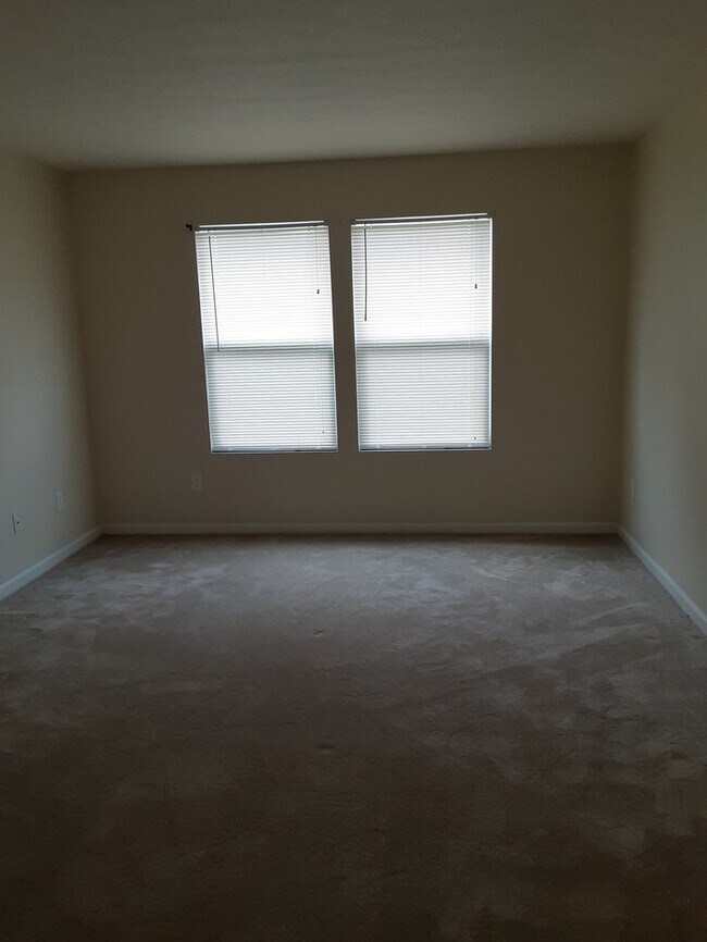 Building Photo - 1206 Topp Creek Dr