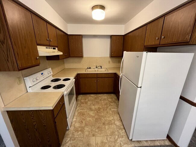 Building Photo - 231 Felch St