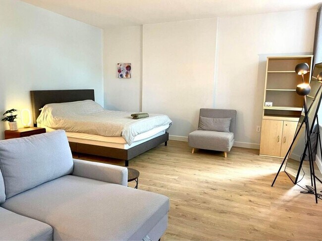 Foto del edificio - Charming Studio Condo in Norwalk