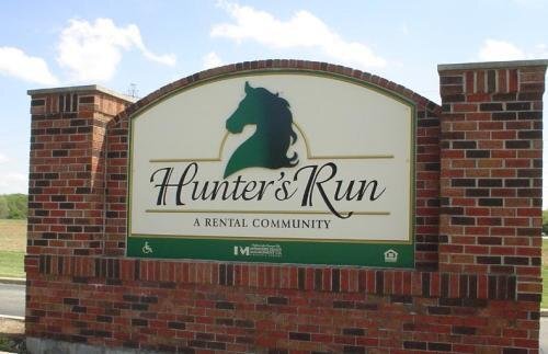 Foto del edificio - 717 E Hunters Run Dr