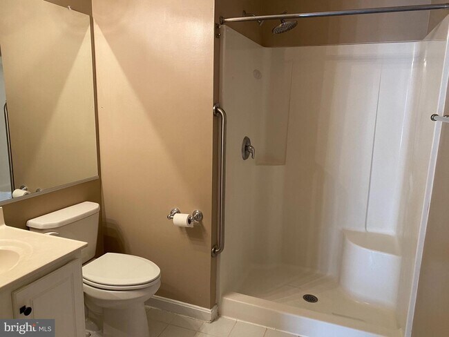 Foto del edificio - 524 Wordsworth Cir